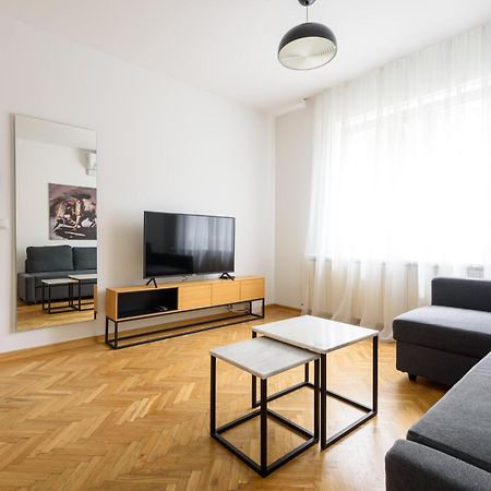 Ferienwohnung Tim 3 Belgrad Exterior foto
